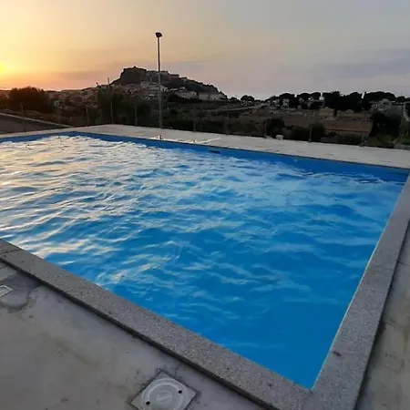 Elicriso アパート