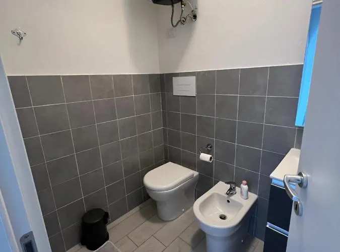 Elicriso شقة كاستيلساردو